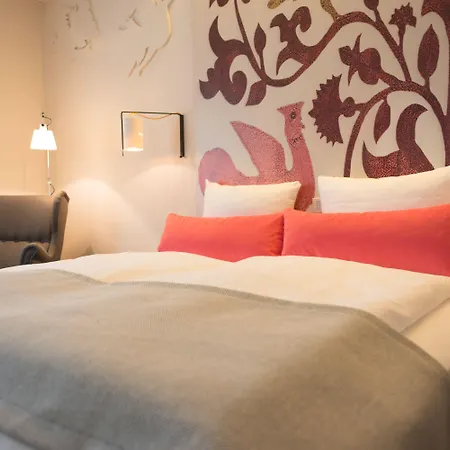 فندق نالا إنديفيجول