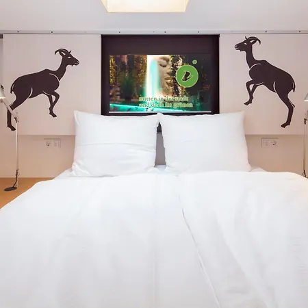 نالا إنديفيجول فندق 3*