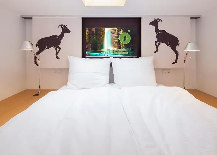 نالا إنديفيجول فندق 3*